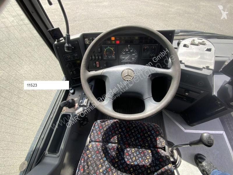 باص Mercedes O 550