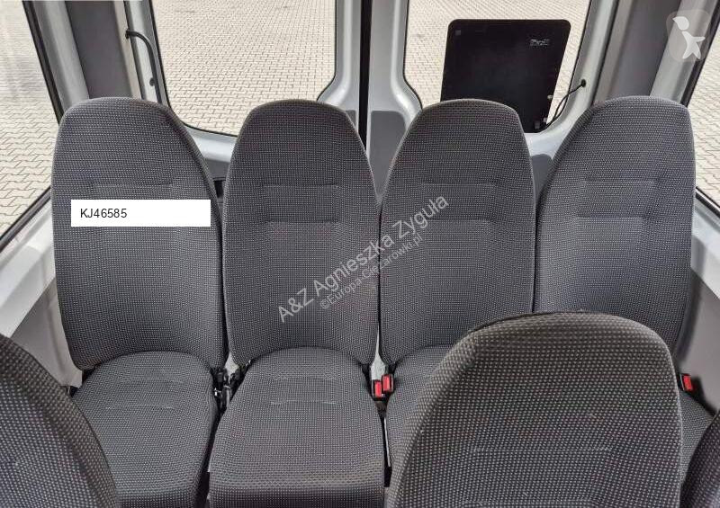 Autobuz Mercedes