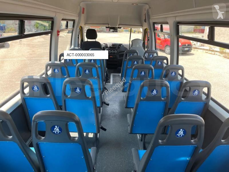 Furgoneta Iveco