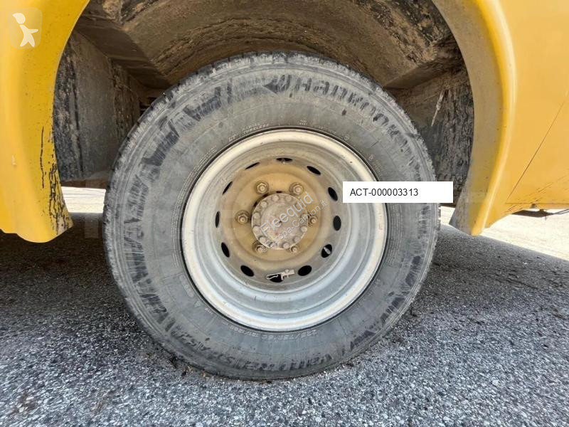Camioneta Iveco Cacciamali