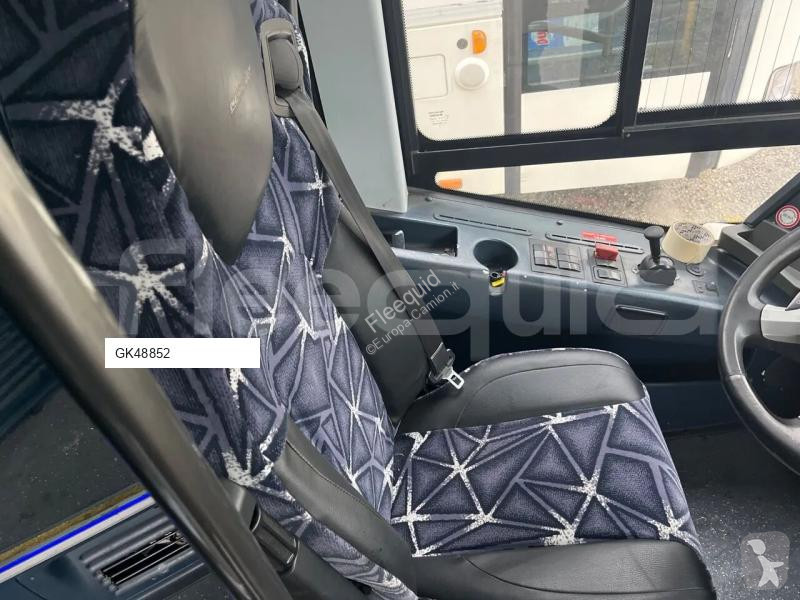 باص Neoplan Skyliner