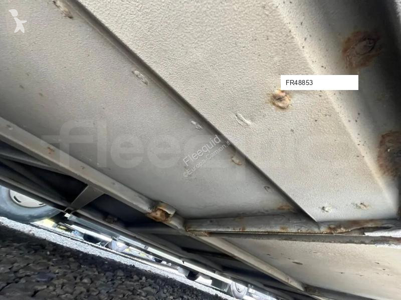 باص Iveco