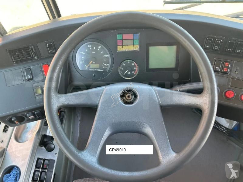 باص Mercedes G