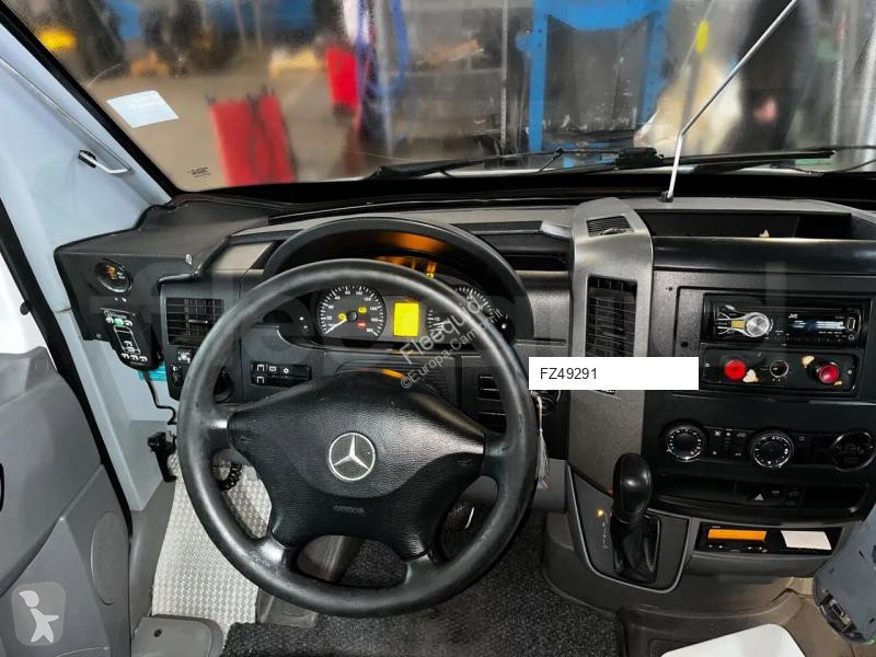 Véhicule utilitaire Mercedes
