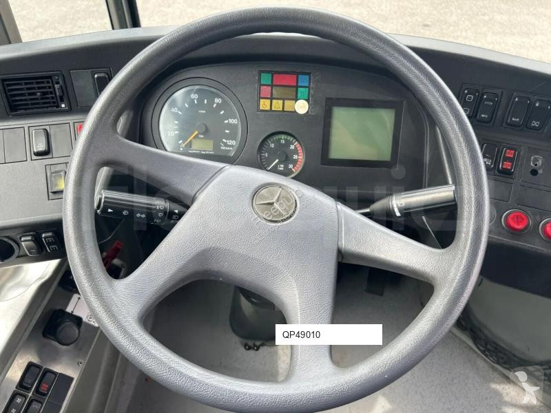 باص Mercedes G