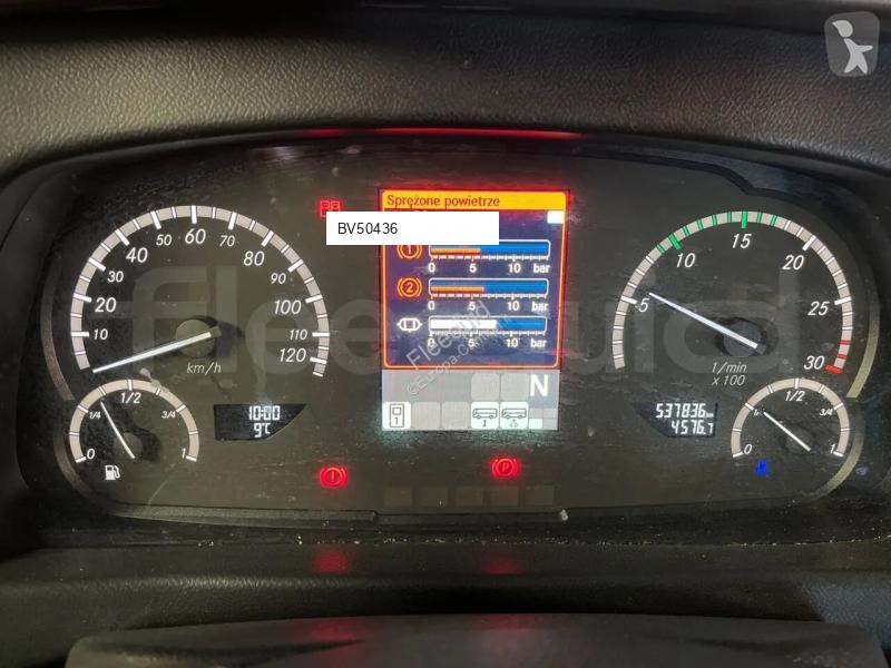 باص Mercedes Conecto