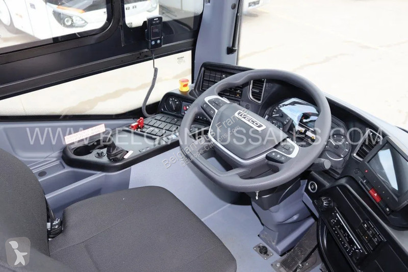 باص Iveco 10.8m Pop Light / Aut / NEW!! / No Airco