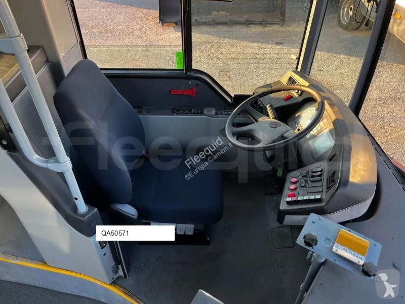باص Mercedes