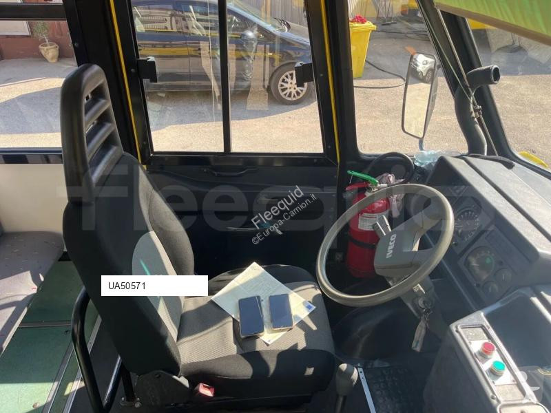 باص Iveco Cacciamali