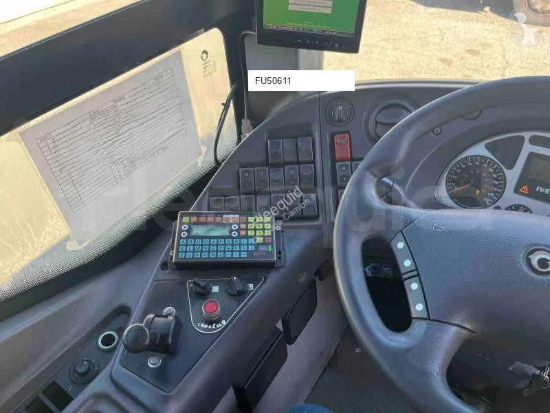 باص Irisbus