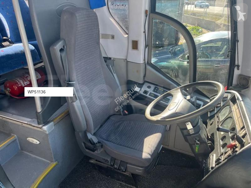 باص Iveco 389
