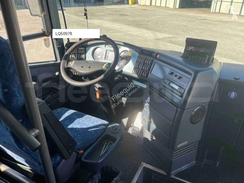 باص Neoplan Cityliner