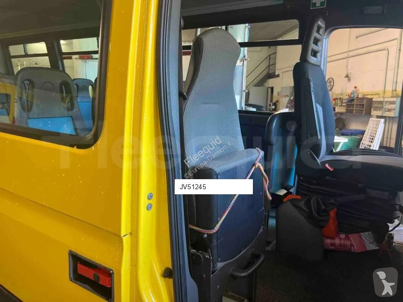 باص Iveco