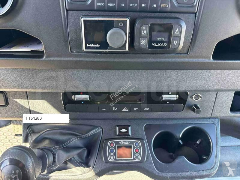Autobús Mercedes