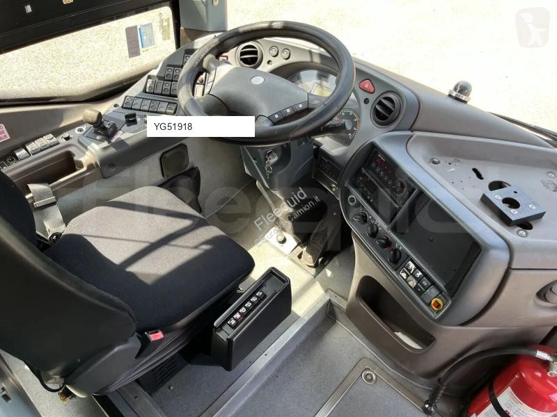 باص Iveco