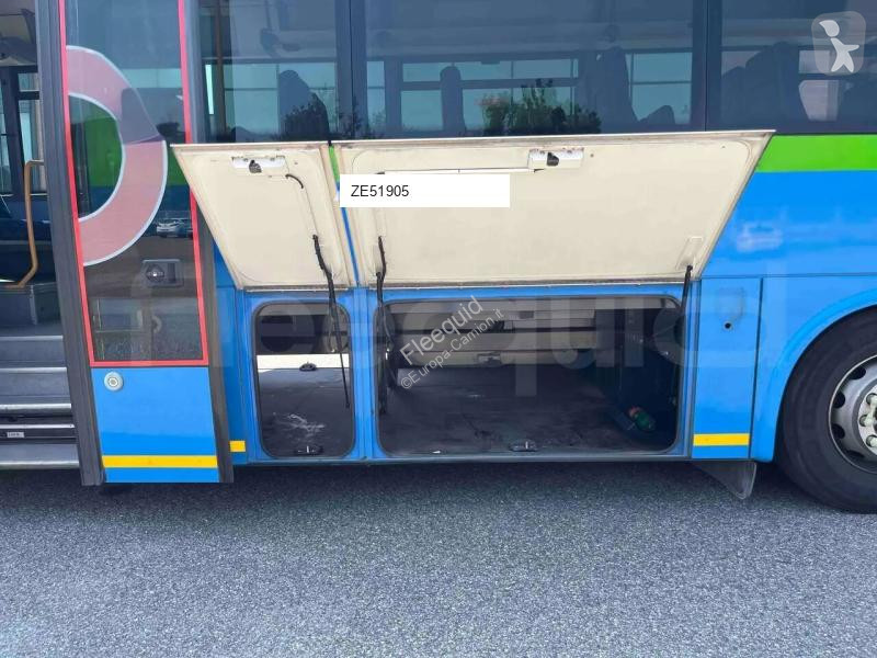 باص Iveco