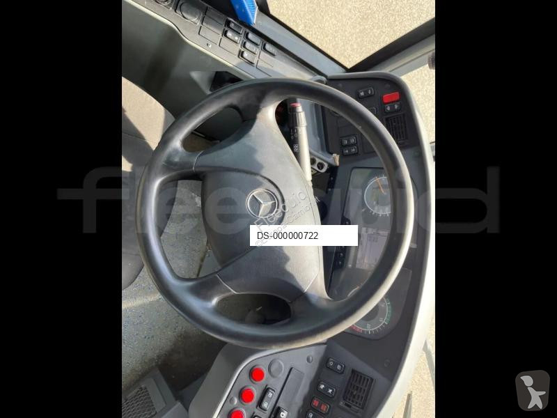 Autóbusz Mercedes Conecto
