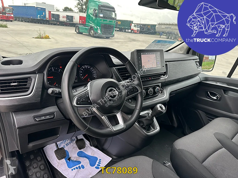 Užitkové vozidlo Nissan 2.0 DCI - MINIBUS - 9...