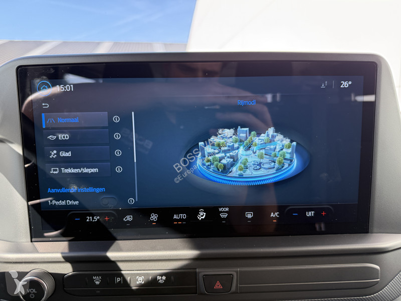 Véhicule utilitaire Ford Custom e Custom 71kWh...
