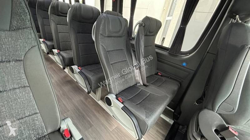 Autobus Mercedes 517 Multi neuf sur commande