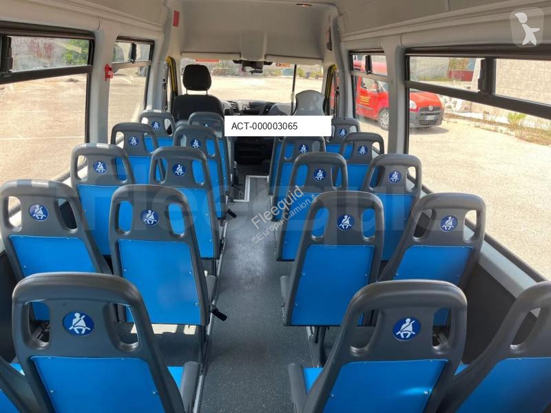 Furgoneta Iveco