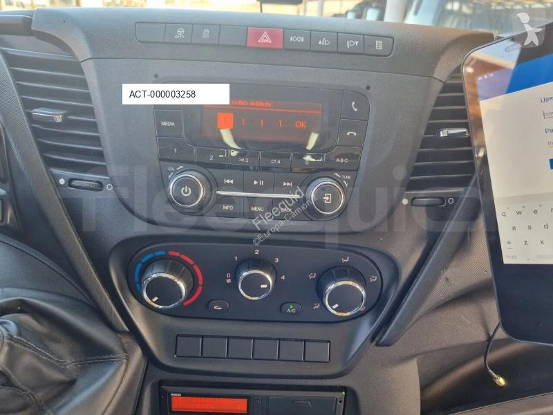 باص Iveco Indcar