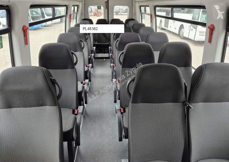 Градски автобус Iveco DAILY A60C15