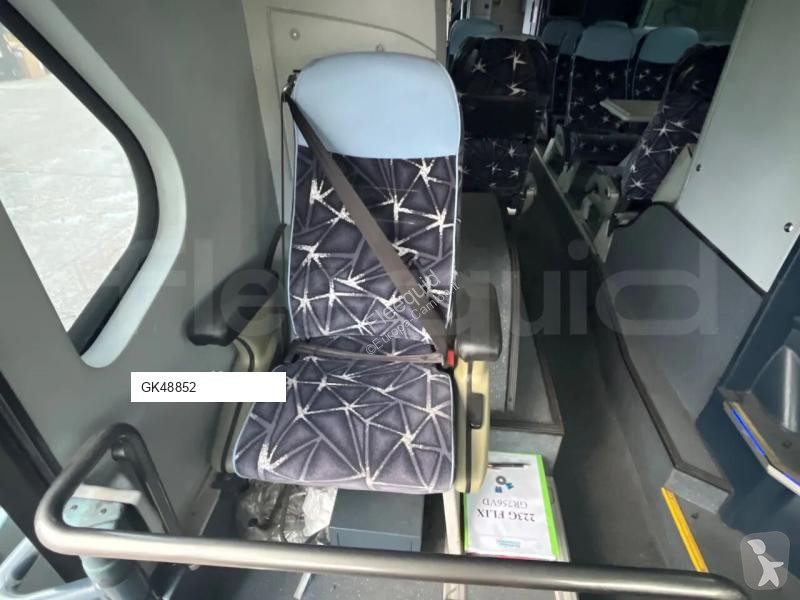 باص Neoplan Skyliner