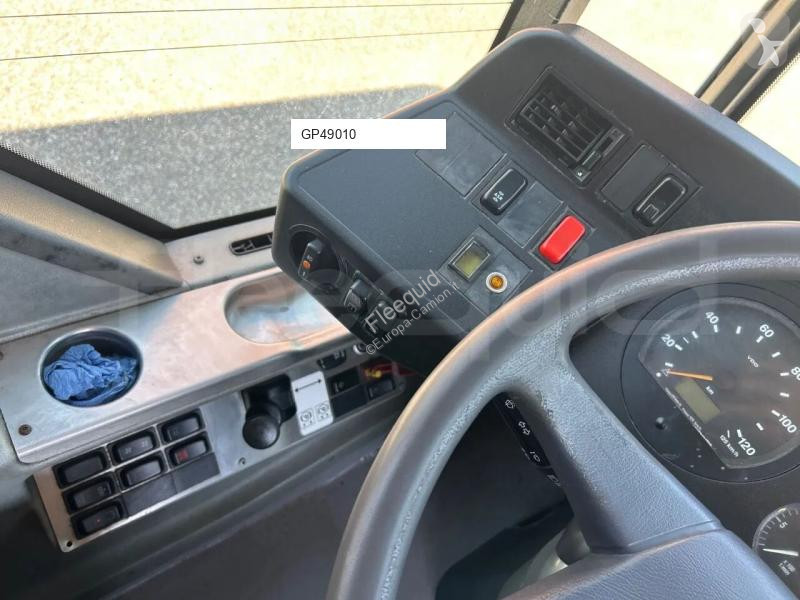 باص Mercedes G