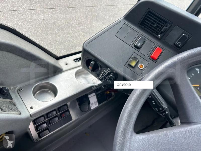 باص Mercedes G