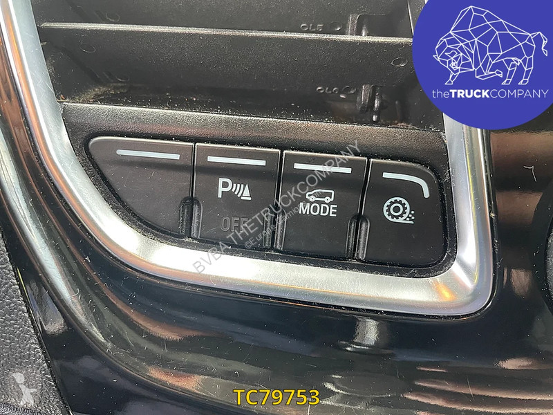 Véhicule utilitaire Ford L2H1 5 - Places