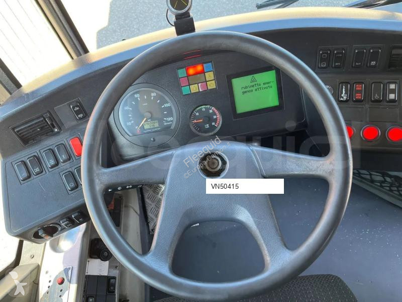 باص Mercedes G