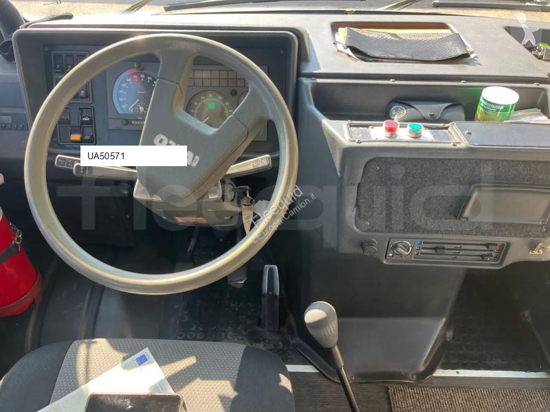 باص Iveco Cacciamali