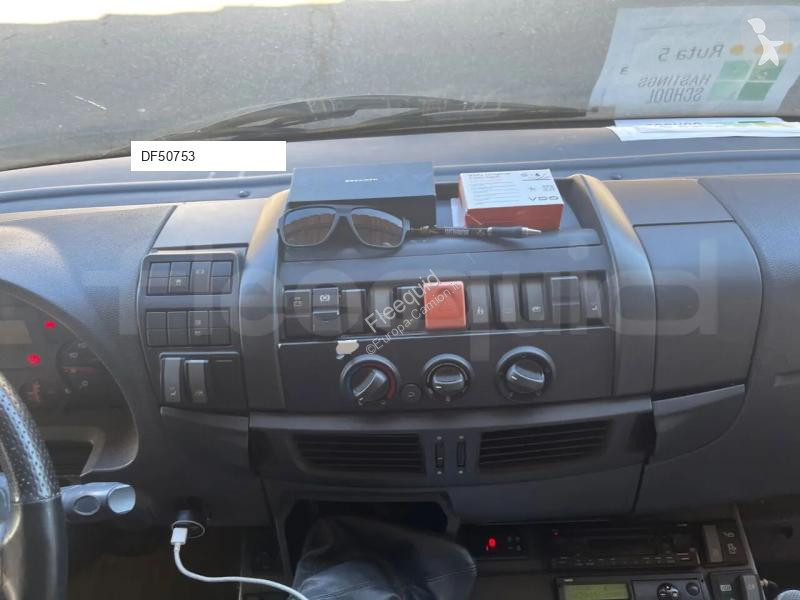 باص Indcar Mago 2