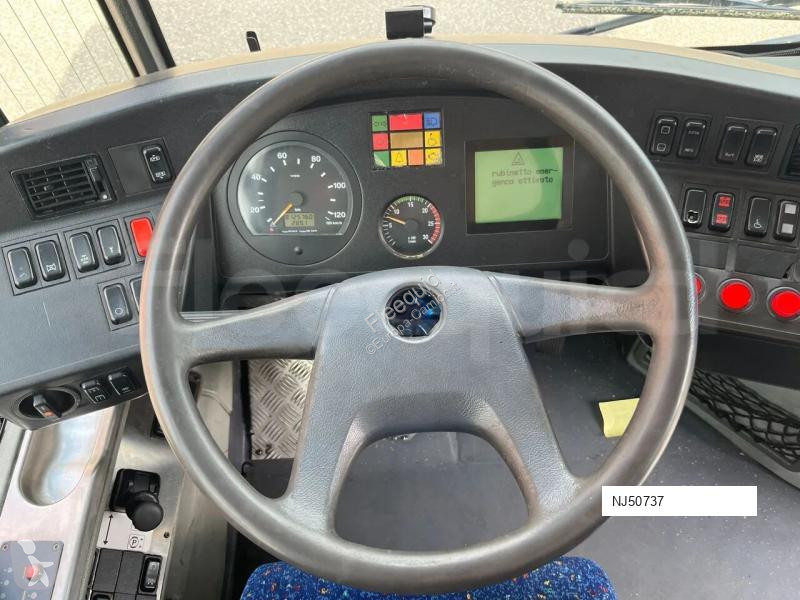 باص Mercedes G