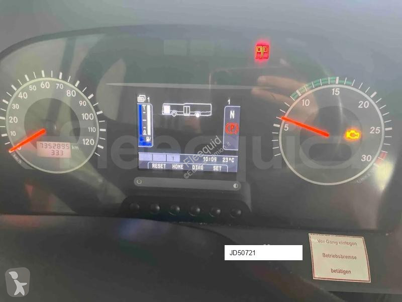 باص Mercedes
