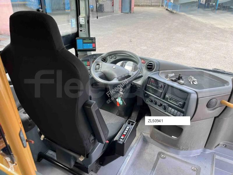 باص Iveco