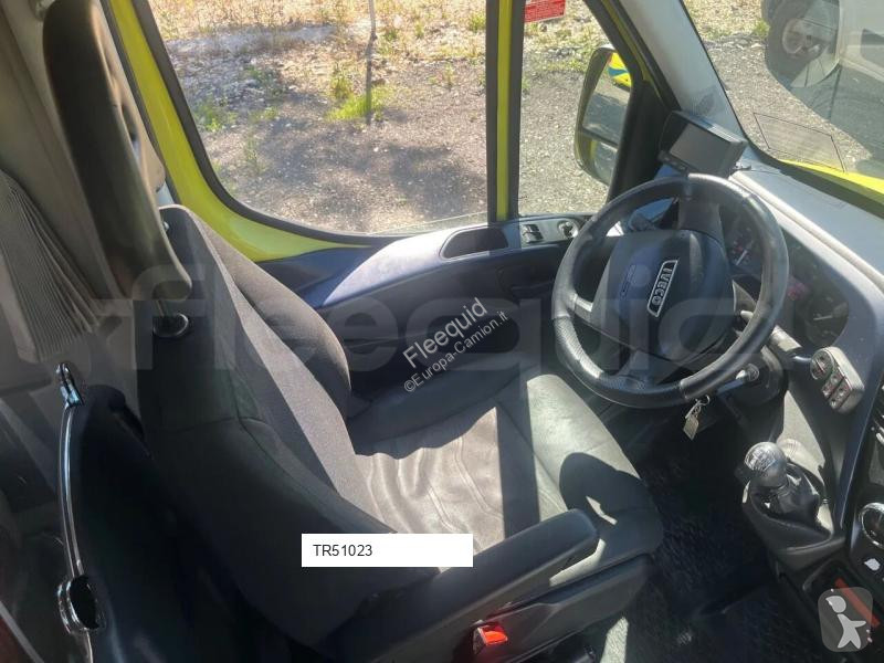 باص Iveco Ferqui