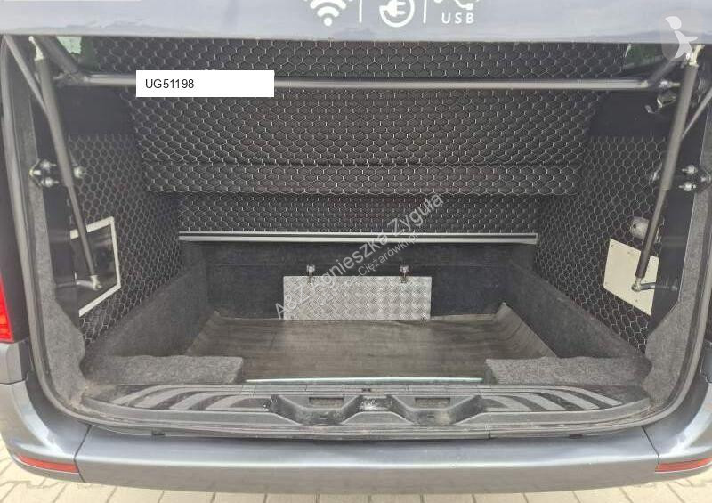 باص Mercedes SPRINTER 519