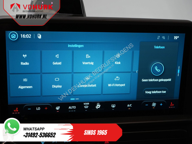 Лекотоварен автомобил Ford Kombi Trend 71kWh...