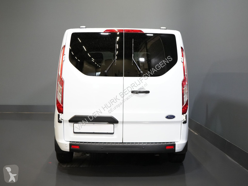 Užitkové vozidlo Ford Tourneo 2.0 TDCI €...