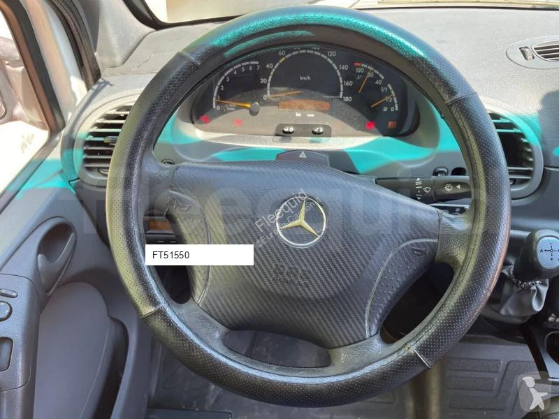 Véhicule utilitaire Mercedes