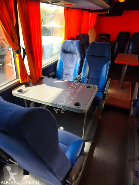 Autobussen Van Hool 916