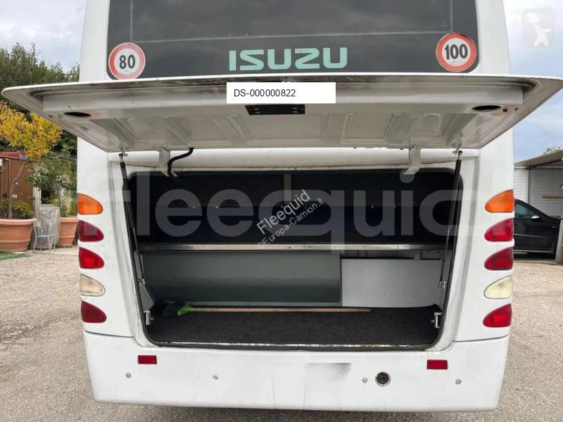 Ônibus transporte Isuzu Turquoise