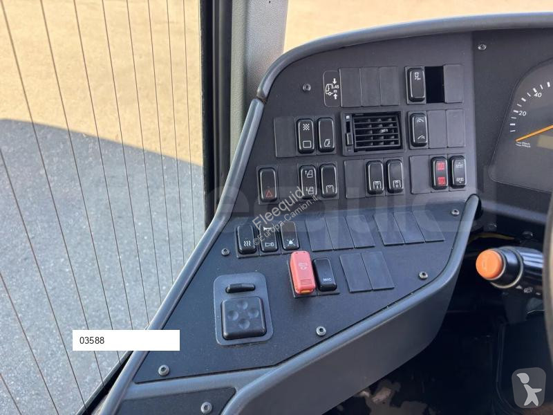 Autobus Setra S415