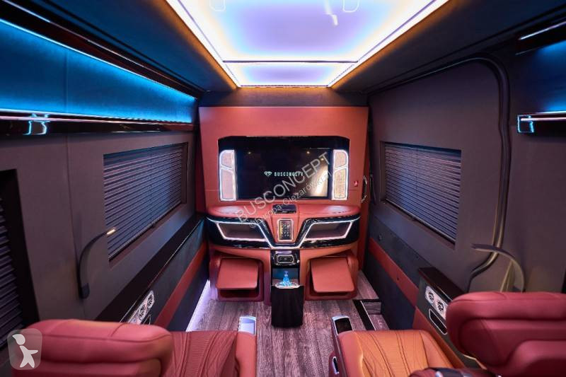 Furgoneta Mercedes 319 VIP 4+2 on stock