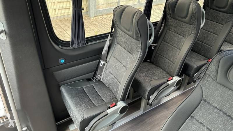 Autobus Mercedes 517 Multi neuf sur commande