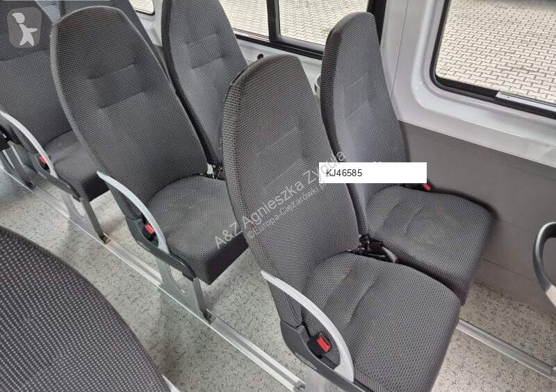 Autobuz Mercedes