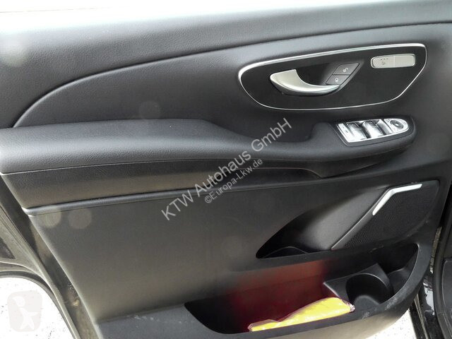 Bedrijfswagen Mercedes