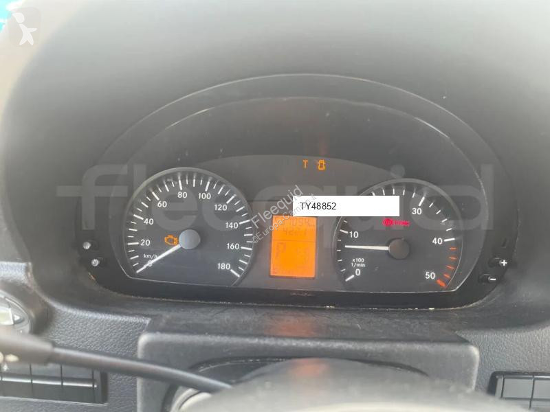 Furgoneta Mercedes